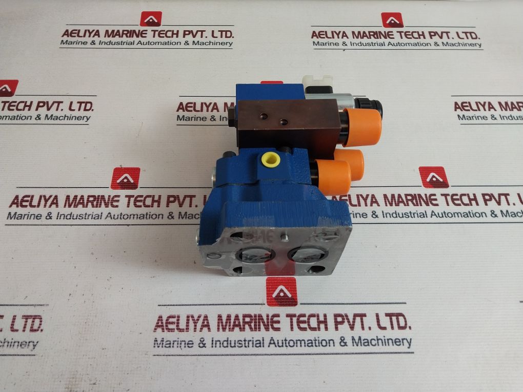 Rexroth R900709813 Two-stage Control Valve