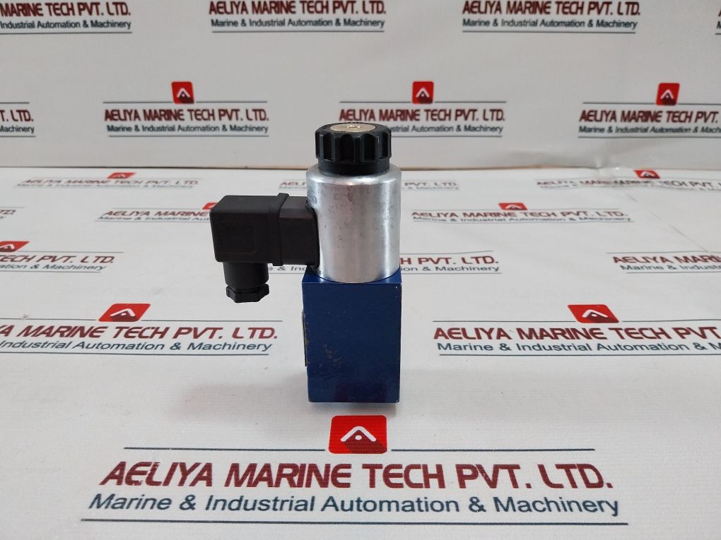 Rexroth R900908879 Solenoid Valve 09018142024