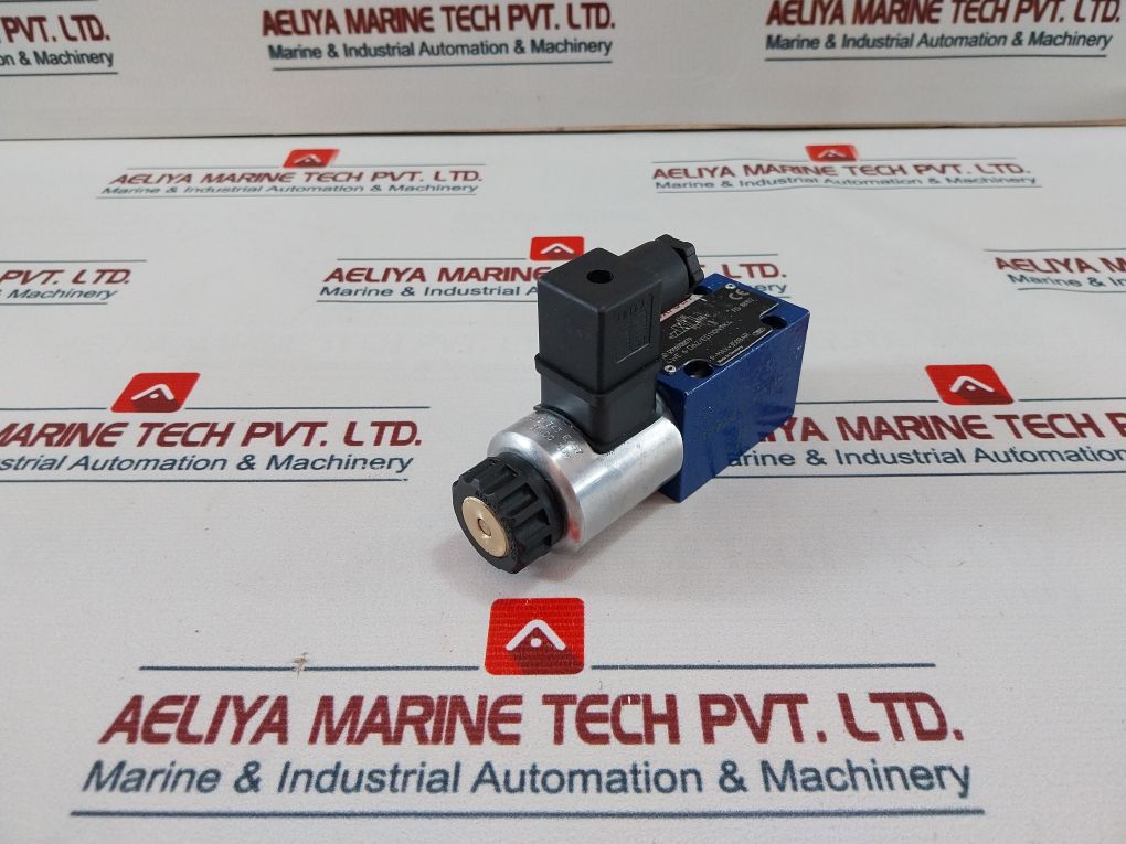 Rexroth R900908879 Solenoid Valve 09018142024