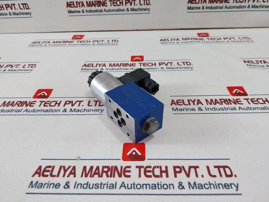 Rexroth R900908879 Solenoid Valve 09018142024