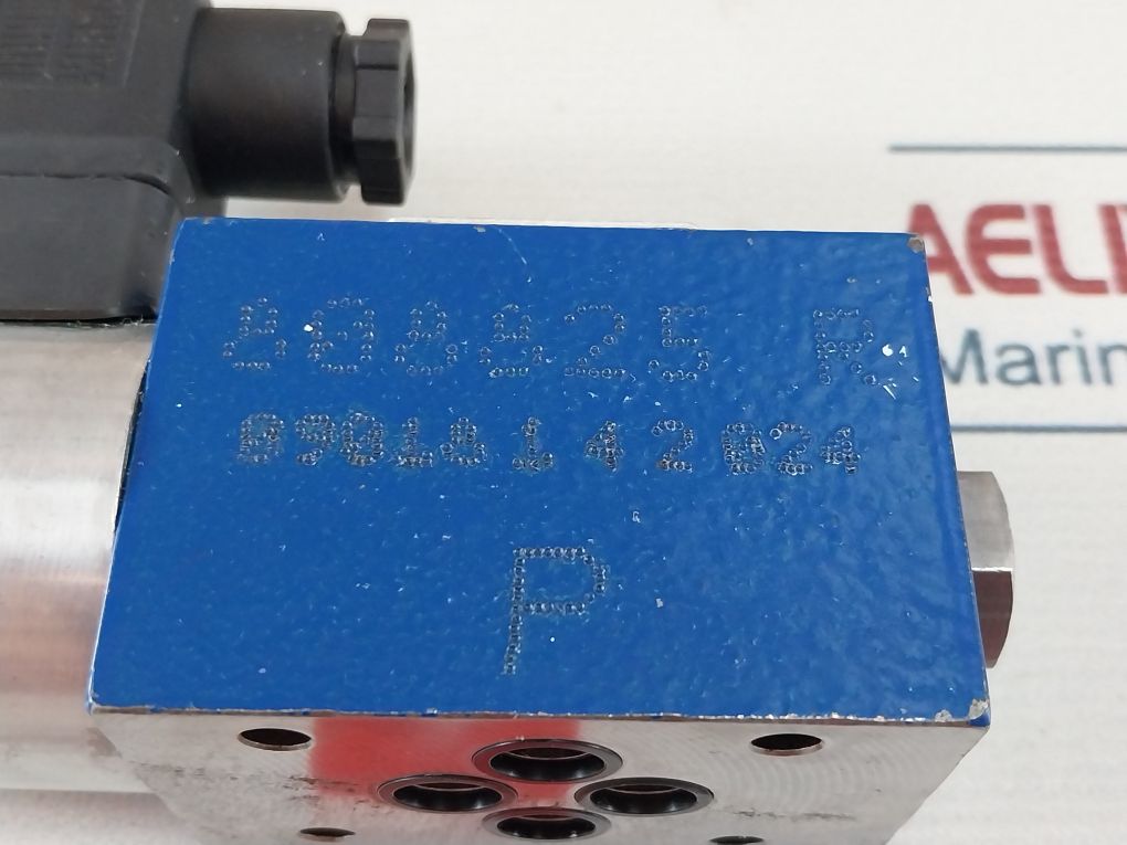 Rexroth R900908879 Solenoid Valve 09018142024