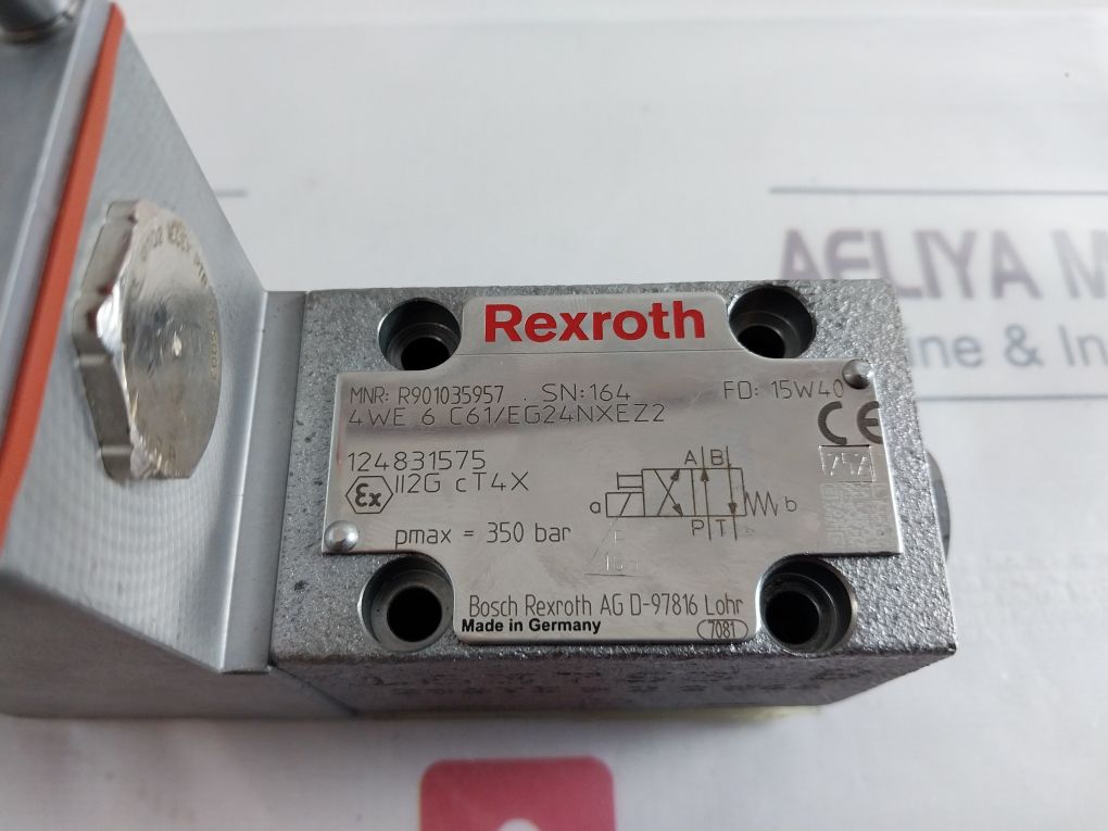 Rexroth R901035957 Directional Valve 4 We 6 C61/Eg24Nxez2