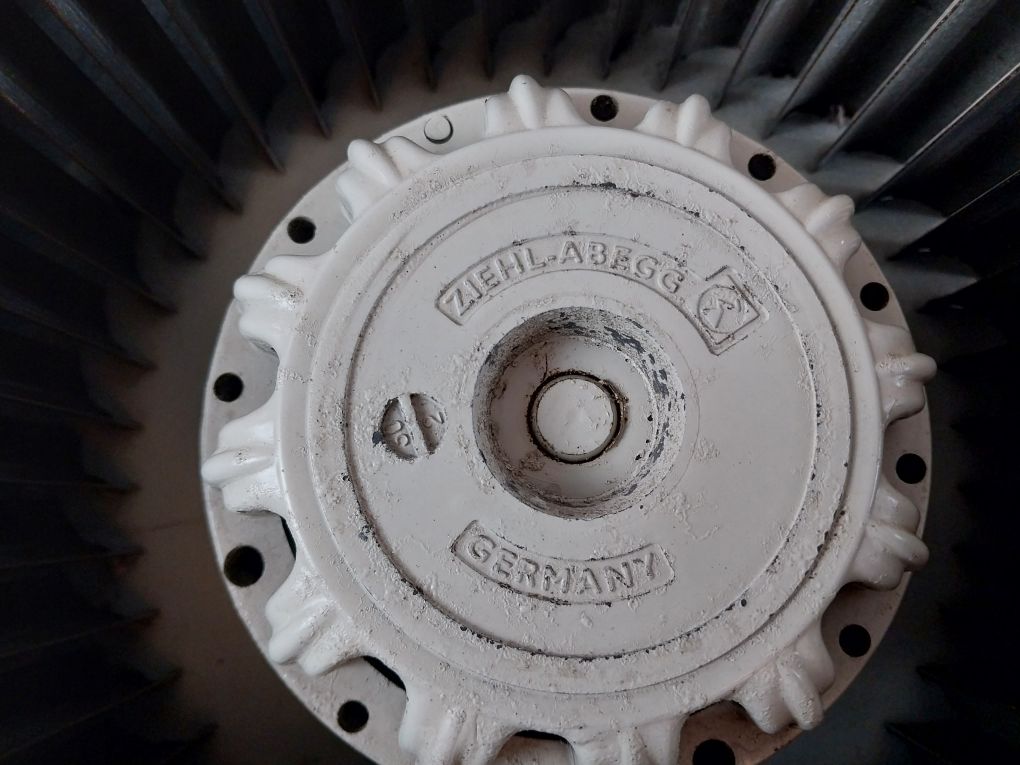 Ziehl-abegg Rg28P-4Ek.4I.1R Cooling Fan 230V 50/60Hz
