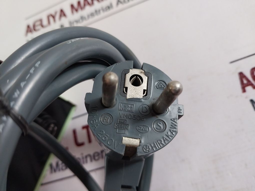 Riken Keiki Tr-45D Step-down Transformer Ac220V