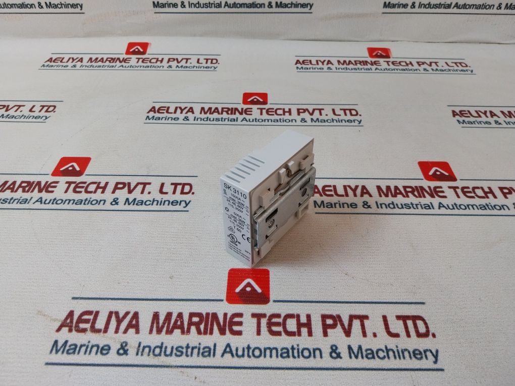 Rittal Sk3110000 Temperature Regulator Thermostat 114054-3110 Rev F