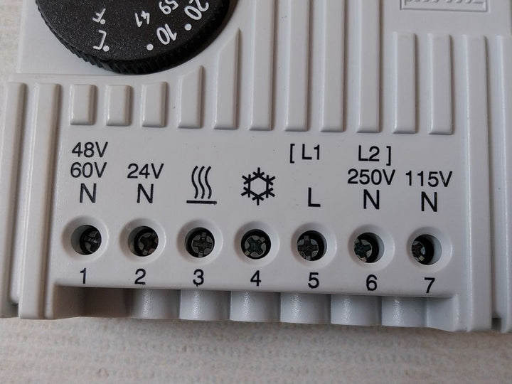 Rittal Sk3110000 Temperature Regulator Thermostat 114054-3110 Rev F