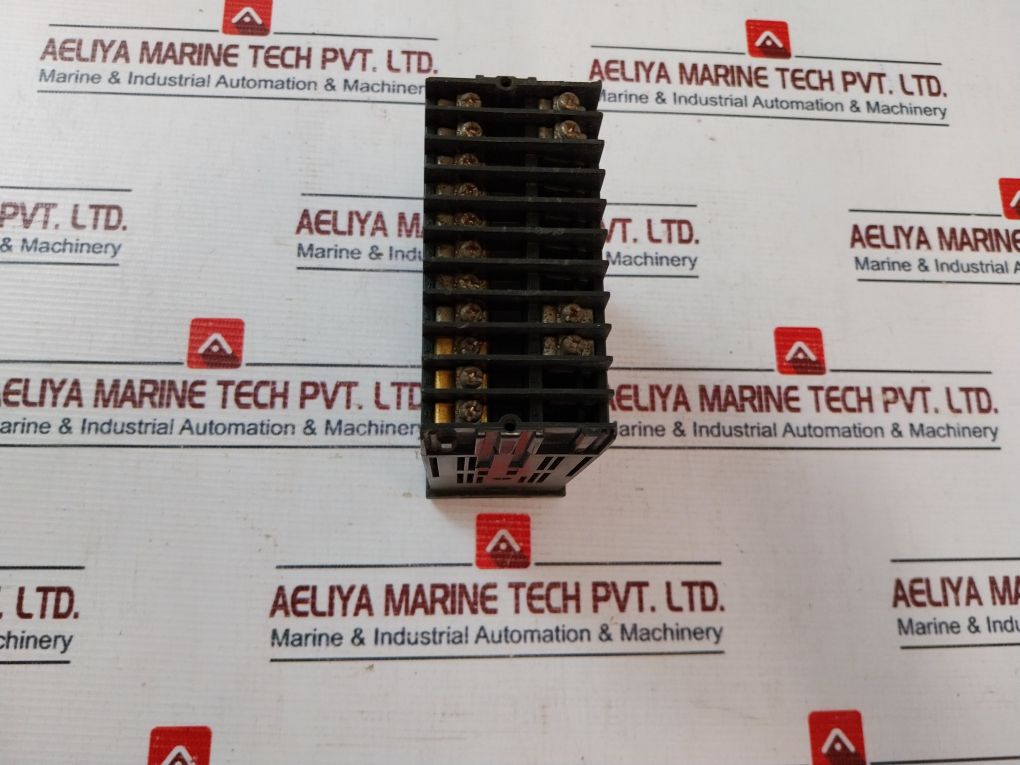 Rkc Rex-d400,D400F-n*Dn-n-n Temperature Controller 100-240Vac 50/60Hz