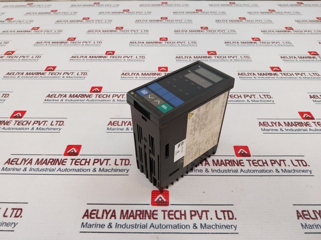 Rkc Rex-d400 Temperature Controller D400F-n*Dn-n-n, 50/60Hz