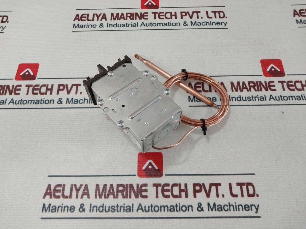 Robertshaw D1Nr0840400 Thermostat