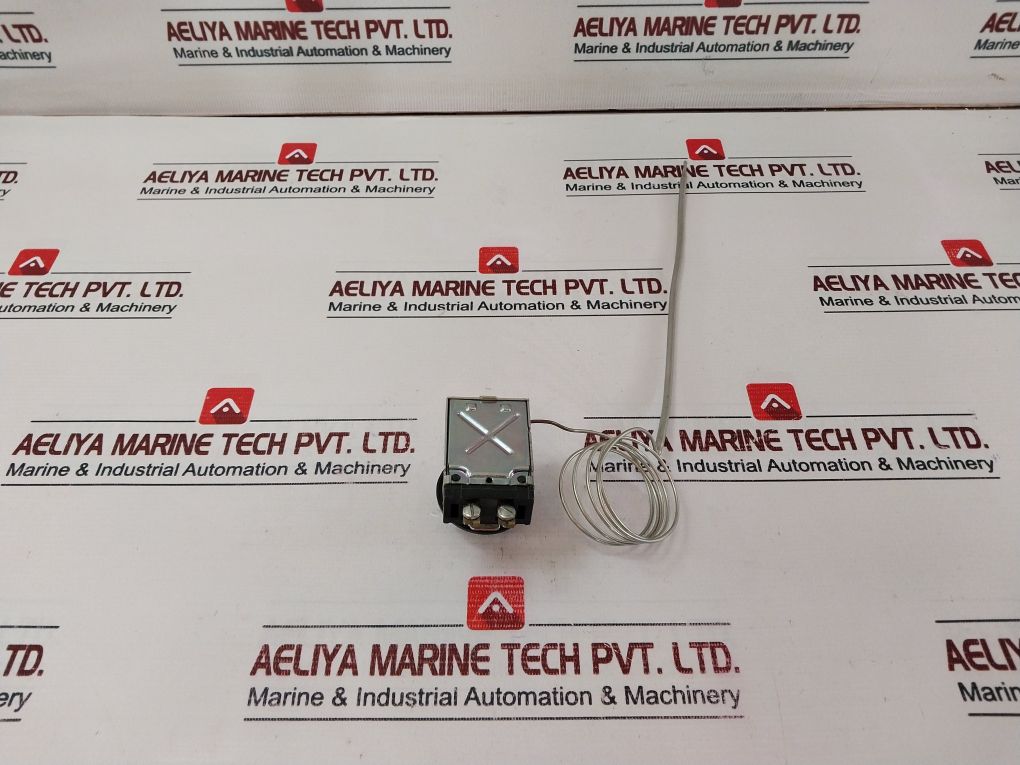 Robertshaw Ea5-7-36U Bulb Thermostat 30A 250Vac 50-300°C