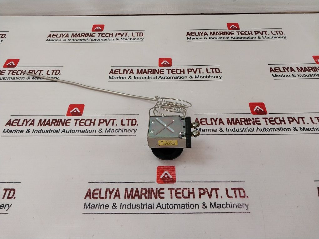 Robertshaw Ea5-7-36U Bulb Thermostat 30A 250Vac 50-300°C