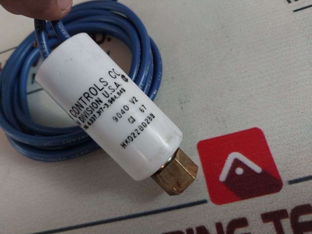 Robertshaw Mg20-1025 Pressure Switch Hk02Zb028B