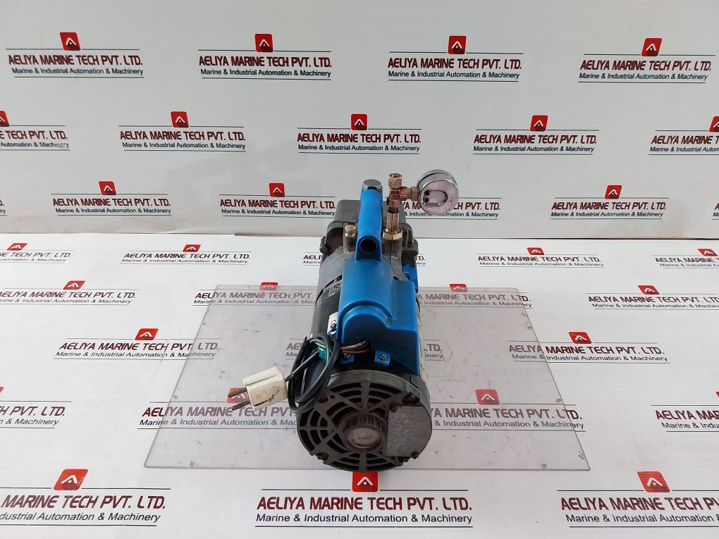 Robinair 15424 High Performance Vacuum Pump 110-115/220-250V