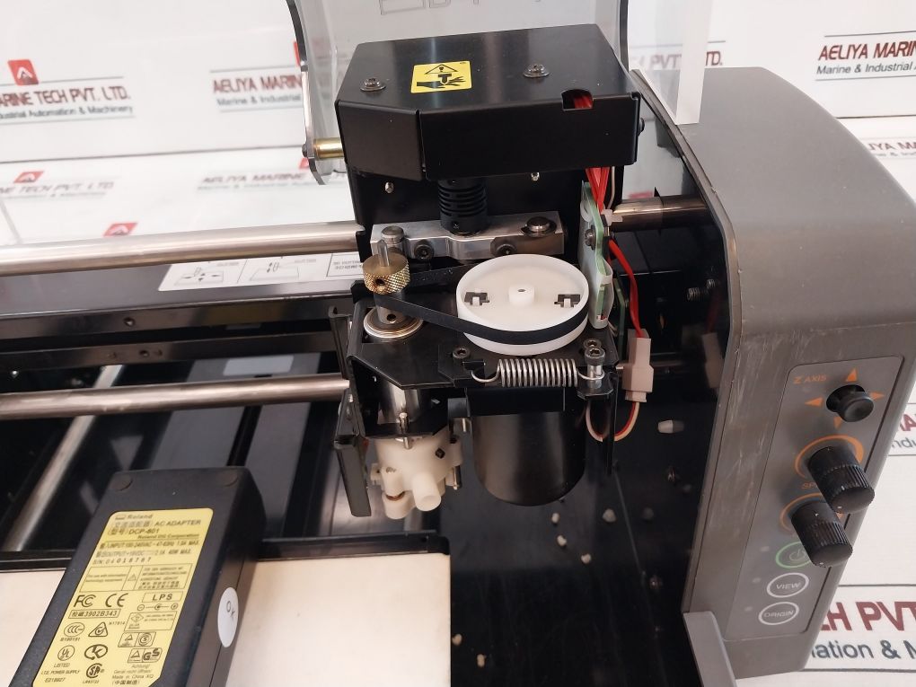 Roland Egx-20 Desktop Rotary Engraver Dcp-801, E218927 Meiko Kdv 80