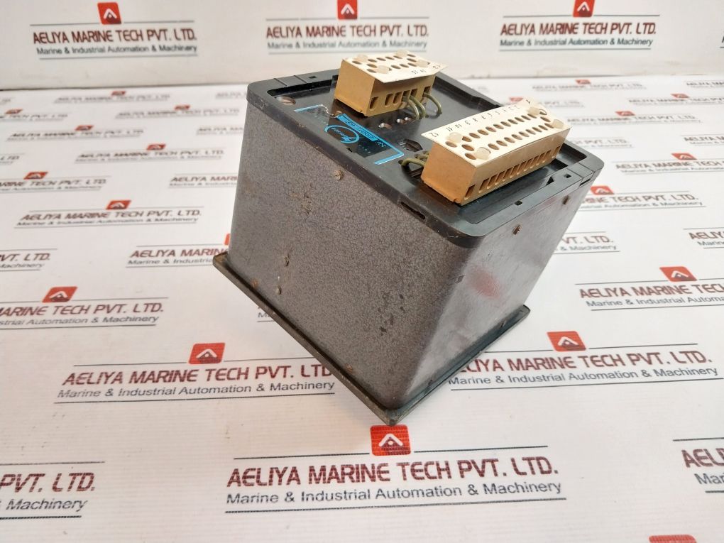 Rolf Janssen E001/45 Insulation Automation Controller