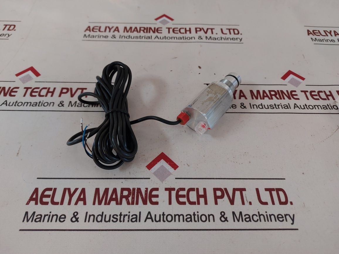 Rolls-royce F090743 Pressure Switch