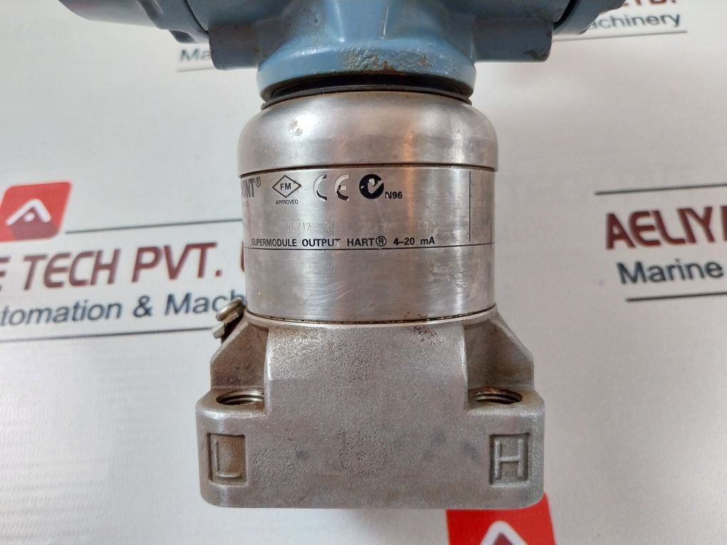 Rosemount 03151-3301-2400 Pressure Transmitter 4-20Ma
