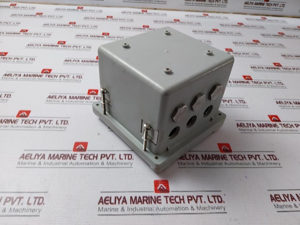 Rosemount Analytical 1056 Dual Input Analyzer 220Vac 50Hz 150W