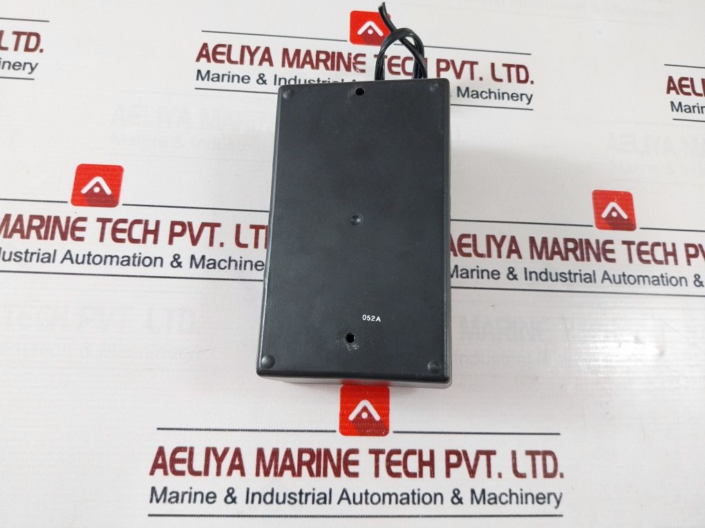 Rr 12600M 12 Volt Gelled/Cell Charger 120Vac 50/60Hz