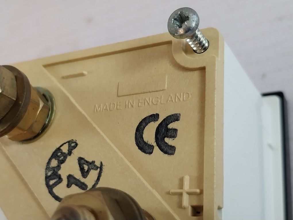 Rs 313-413 Analog Voltmeter