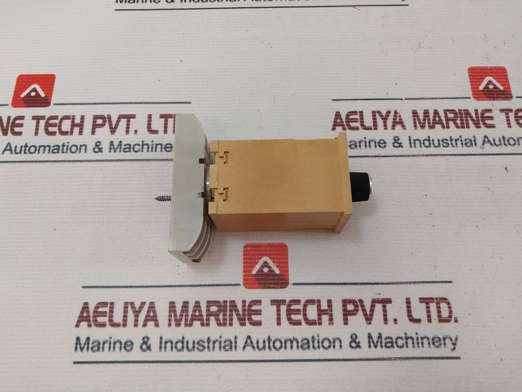 Rs 347-769 Panel Mount Single Function Timer Relay