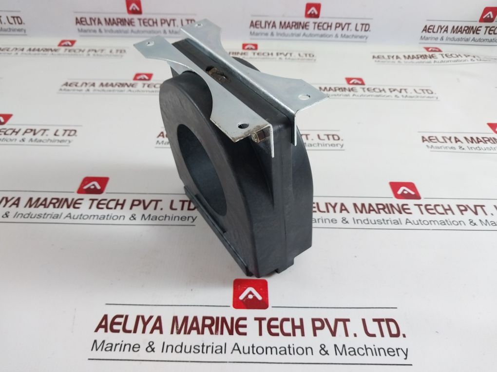 Rs 45 Cepoy 2000/1A 10Va Cl 3 Current Metering Transformer