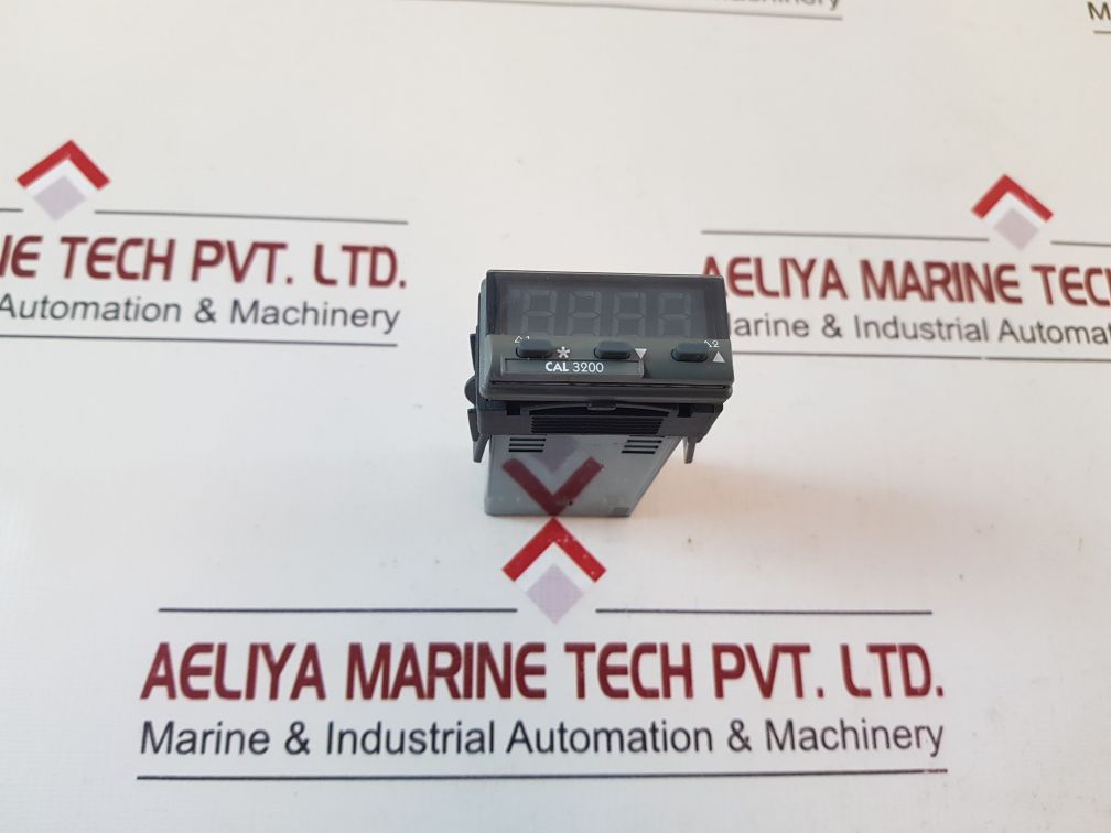 Rs Cal 3200 Temperature Controller 730-004