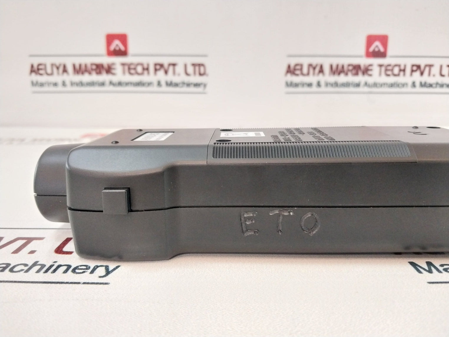 Rs Pro 123-8779 Photo/Contact Tachometer