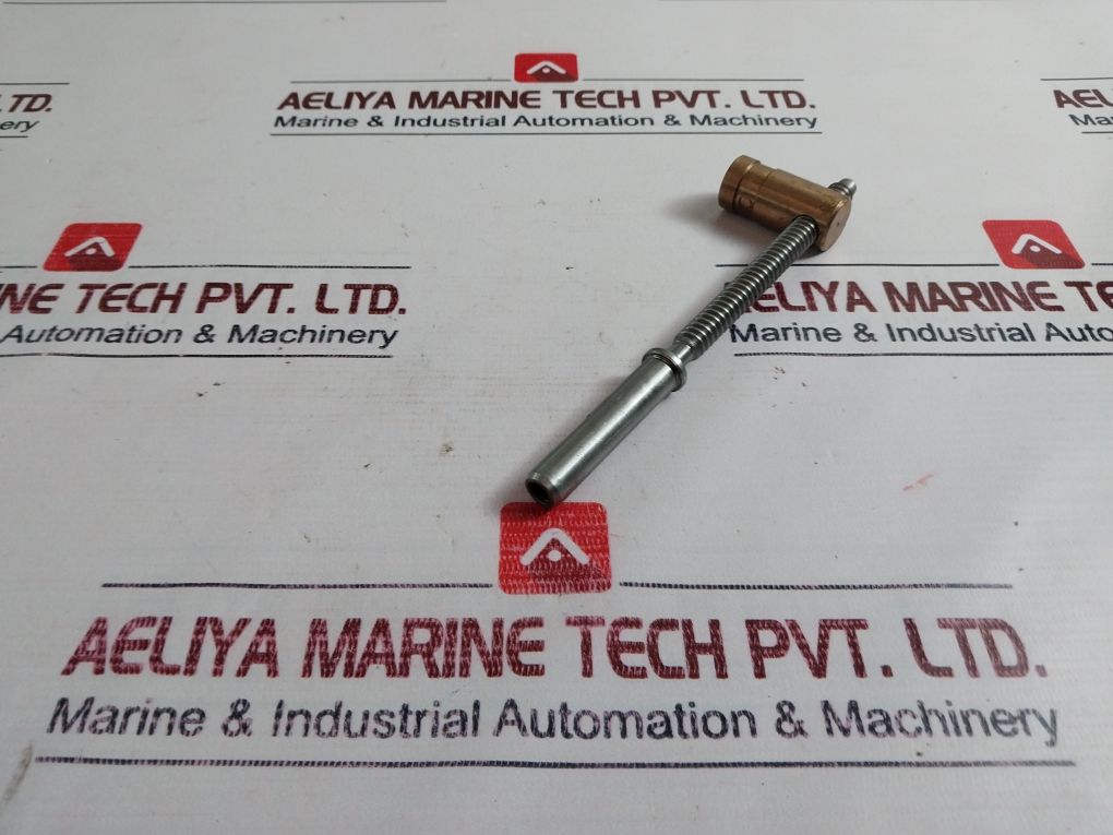 Run Master 33-30081/2A/30111/2 Metric Cross Lead Screw And W/Nuts Run 330X 1000R