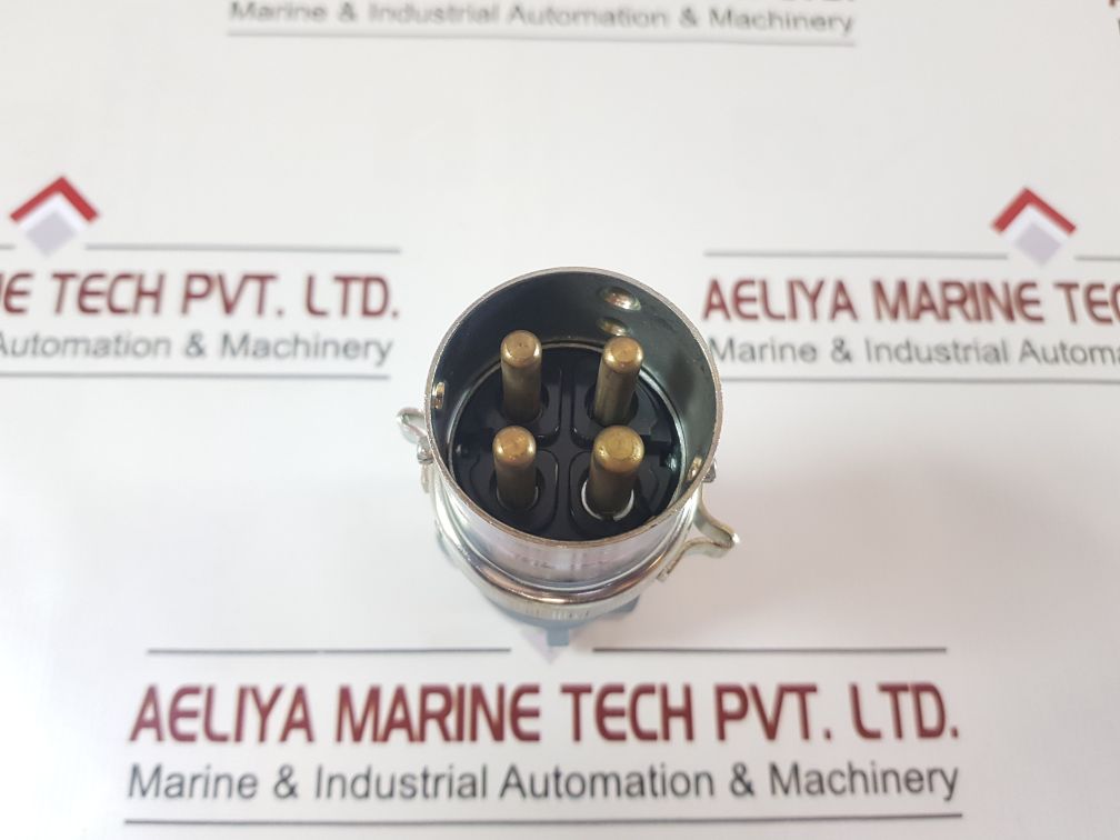 Russellstoll 4243 Explossion-proof Line Interlocked Plug
