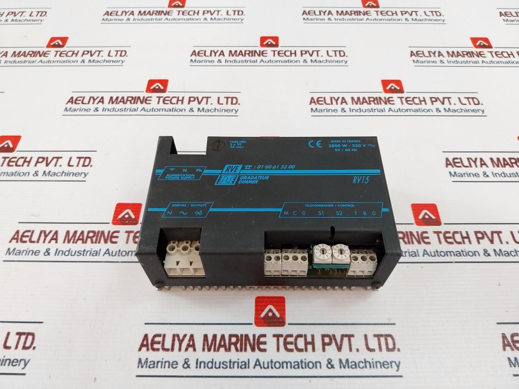 Rve Rv15 Gradateur Dimmer 3800W-230V 5060Hz
