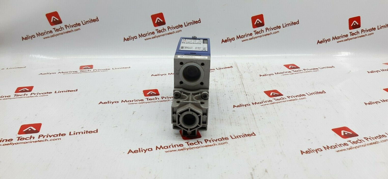 Telemecanique xmla035a2s11 pressure switch