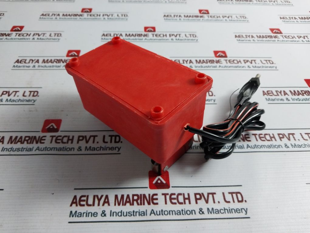 S.G.Electrochemicals Miners Cap Lamp Charger