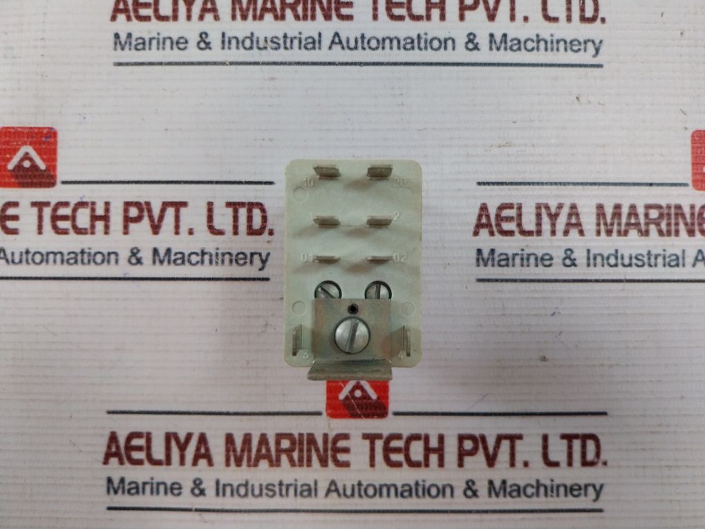 S.T.P.I. 240.182.Aa Electric Relay 110/127V 60Hz