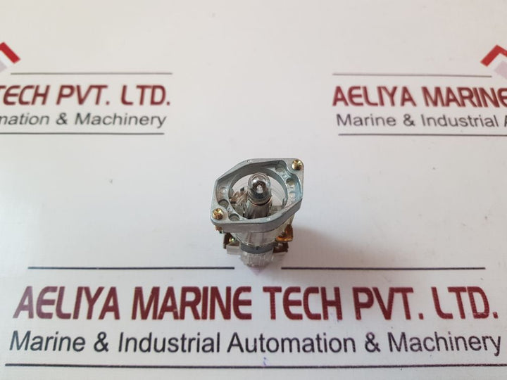 S&S Dcl 1-9 De 1-11 Light Button Contact Block