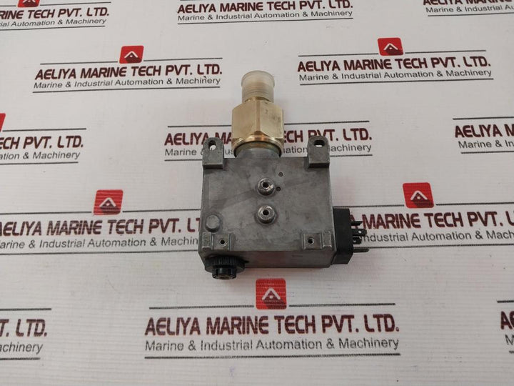 Saacke Dsb43 F001 Pressure Switch 10(3)A 250V