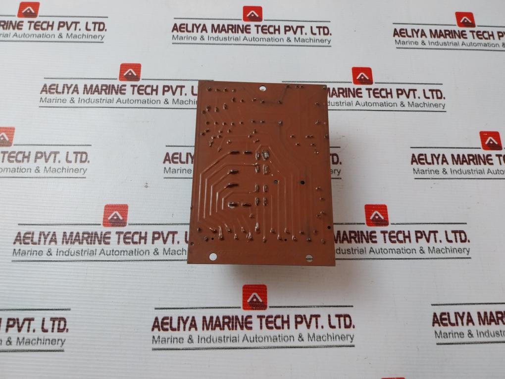 Saacke Flus 03 Flame Sensor And Detector 220V 60Hz