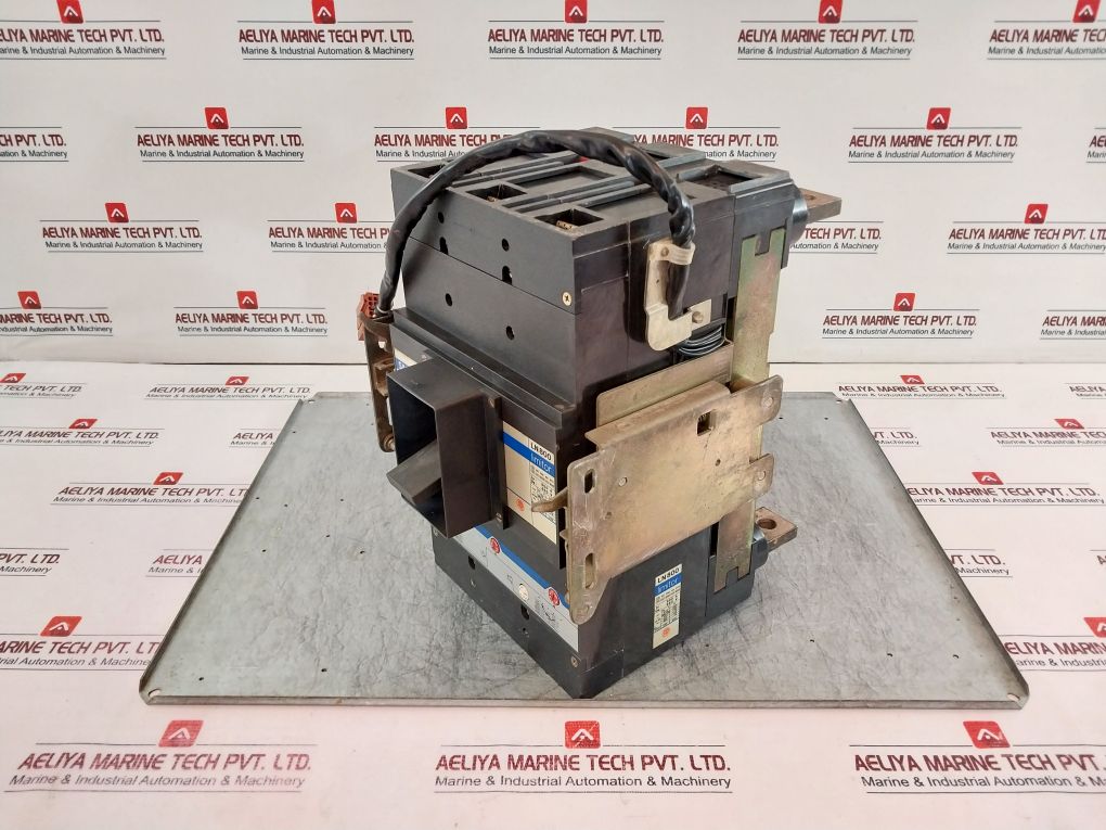 Sace Ln800 Circuit Breaker 10A 380V