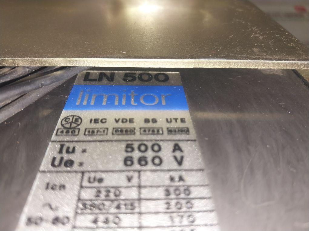 Sace Ln 500 Low Voltage 4000A Circuit Breaker 50-60Hz