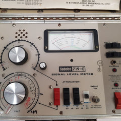 Sadelco 719-e Vhf And Uhf Signal Level Meter.
