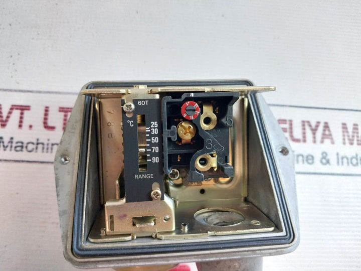 Saginomiya Bns-c1090Pl3Q Temperature Controls