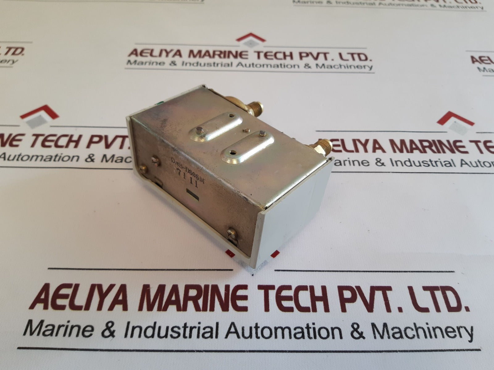Saginomiya Dns-d606M Dual Pressure Control Switch -0.06 To 0.6/ 0.8 To 3 Mpa