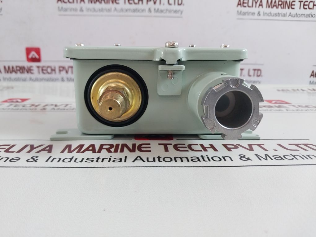 Saginomiya Sns-c106Wm02Q Pressure Control Switch -0.06~0.6 Mpa