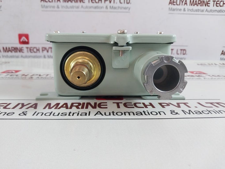 Saginomiya Sns-c106Wm02Q Pressure Control Switch -0.06~0.6 Mpa