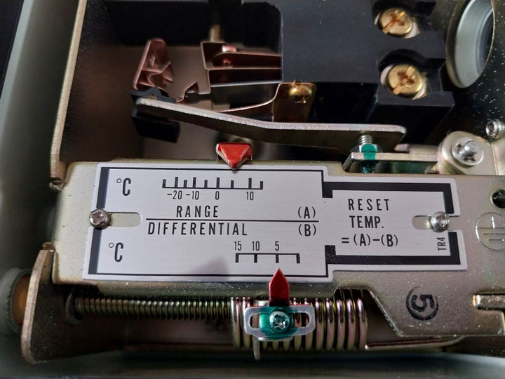 Saginomiya Tps-l110Wq Temperature Control Thermostat
