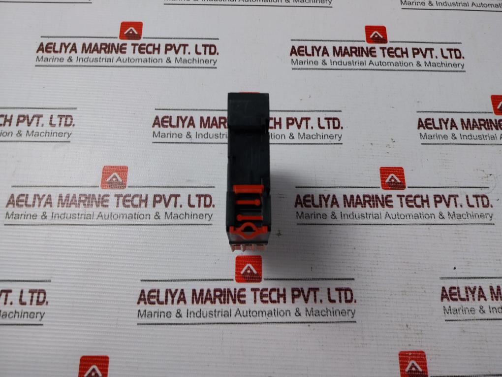 Saia Kop560K7Mwvpn00 Time Lag Relay 8A 250Vac