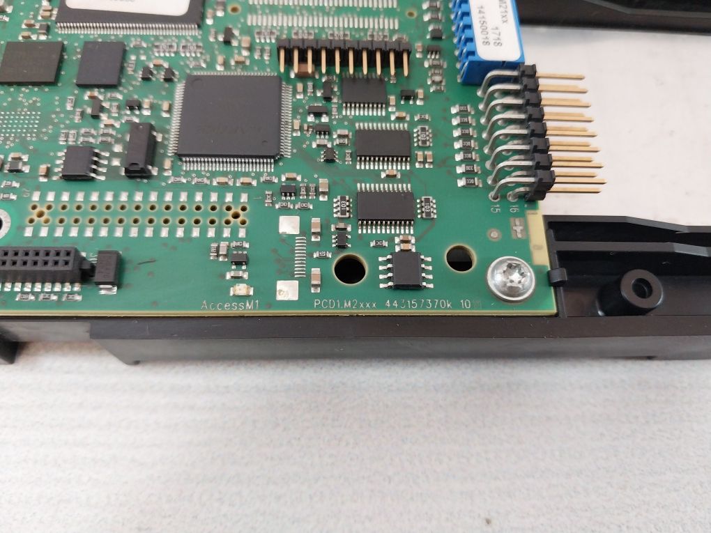 Saia Pcd1.M2_ Programmable Controller 24 V