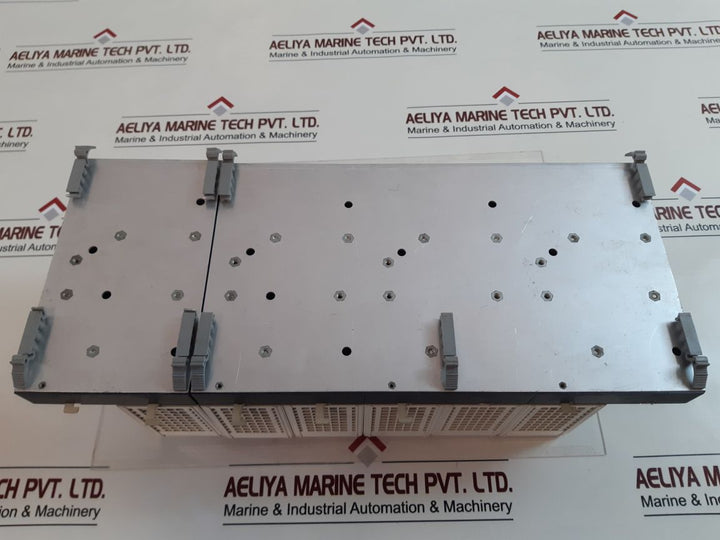 Saia pcd4.m110+pcd4.w10+pcd4.a20+pcd4.e11+pcd4.a40 processor module rack