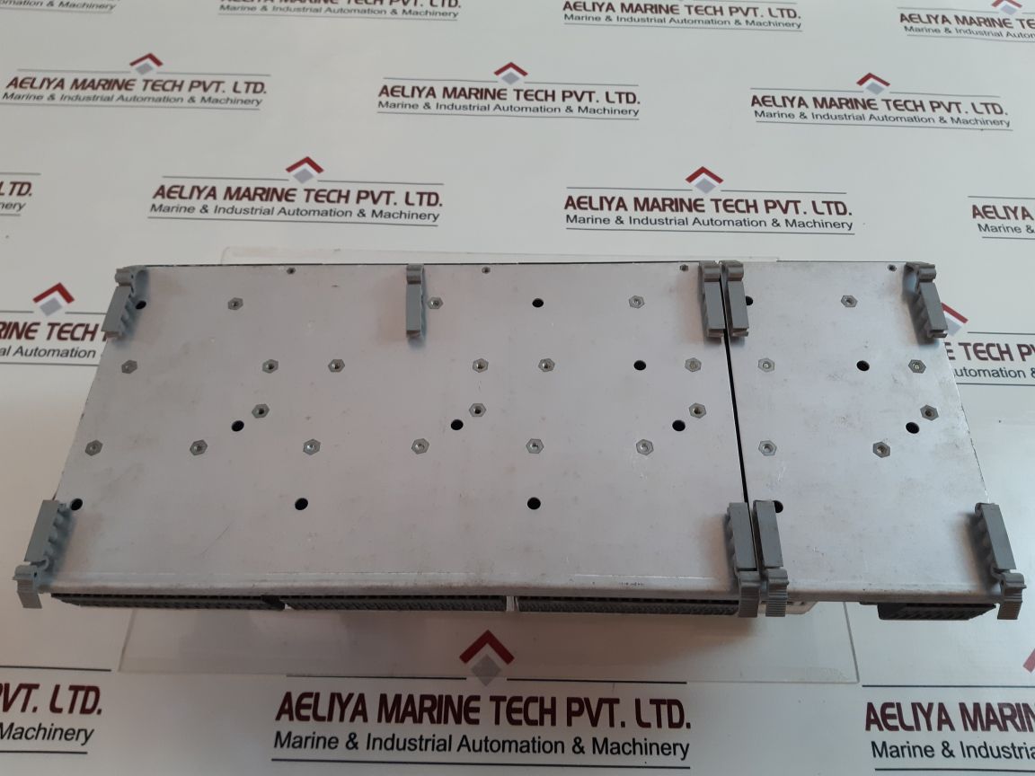 Saia pcd4.m110+pcd4.m11+pcd4.w10+pcd4.a20+pcd4.e11 processor module rack