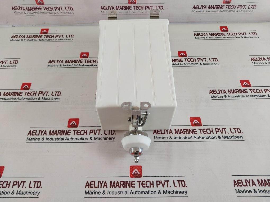 Sailor At2110 Antenna Aerial Coupler S-802110